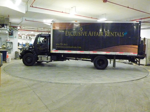 Plateau tournant pour camion