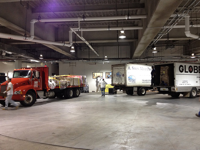 Maneuverable Efficient LGV Turntable Space-saving